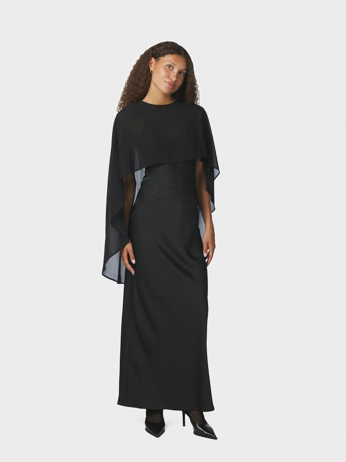 Manufi Chiffon Cape