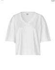 Emrys V -M T-shirt i hvit nærbilde av detaljer, t-skjorte fra MBYM hos Image Mandal