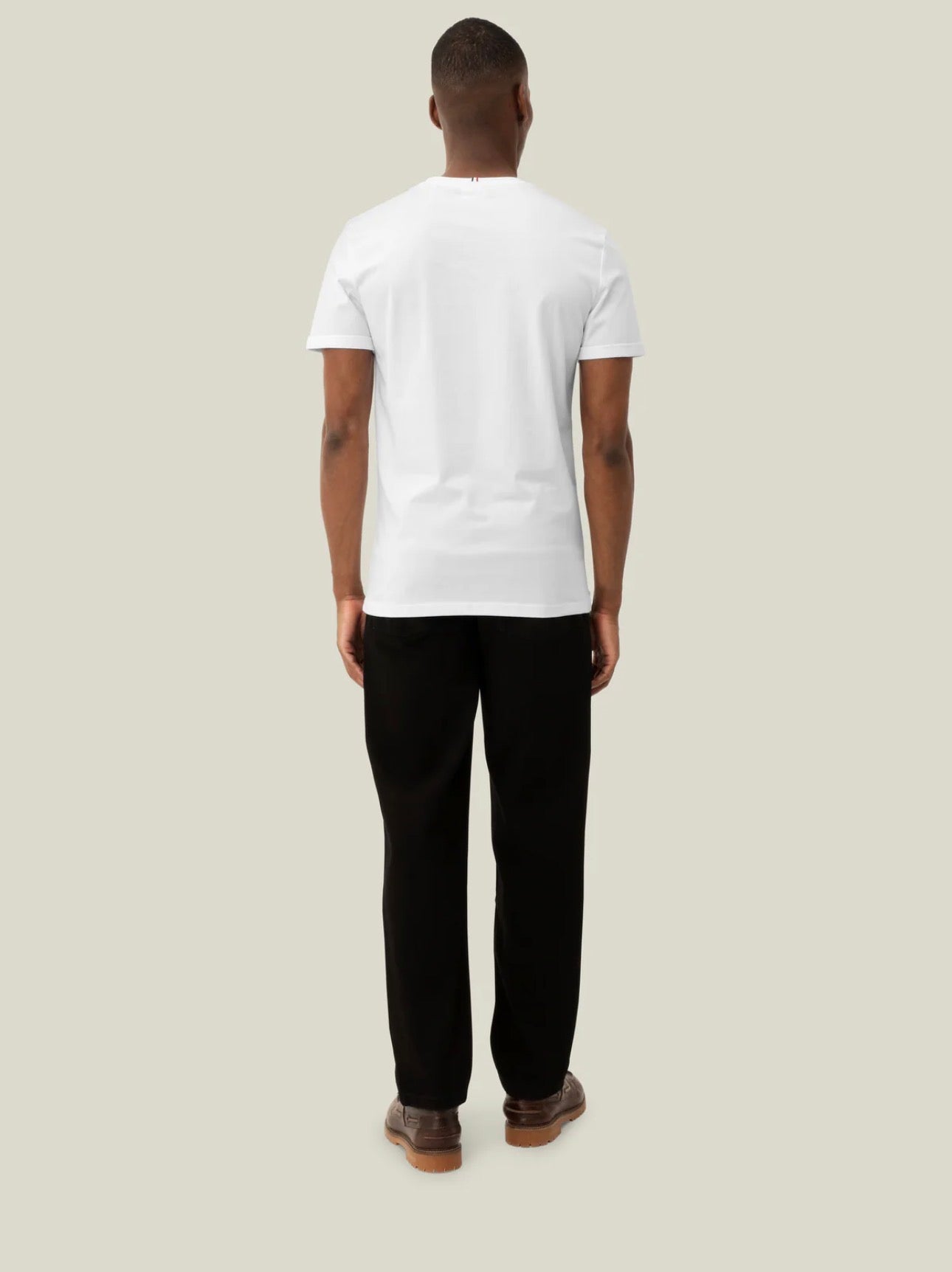 Norregaard T-shirt i hvit sett fra siden, t-skjorte fra Les Deux hos Image Mandal