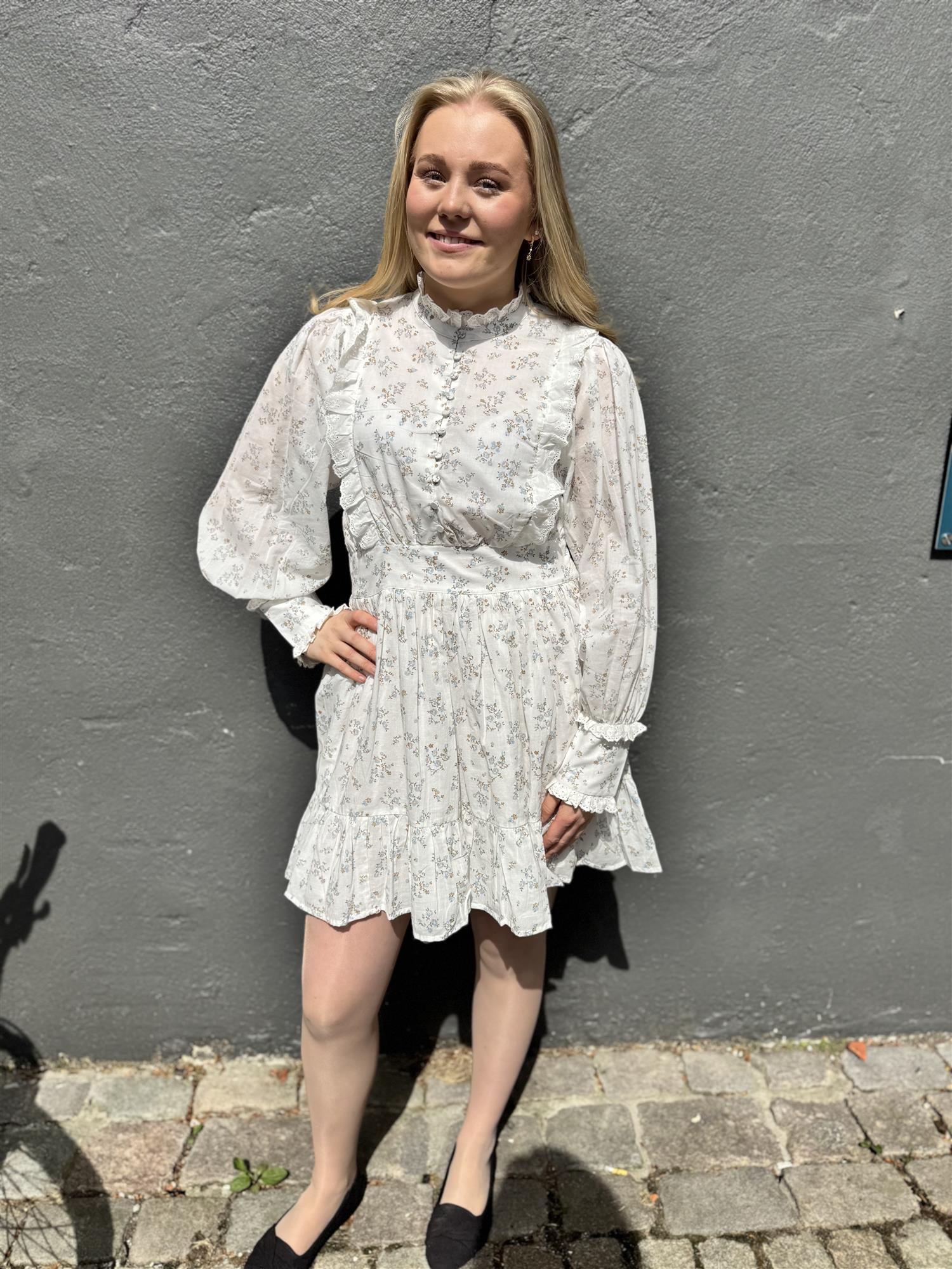 Parkin M Dress ekstra vinkel, kjole fra MBYM hos Image Mandal