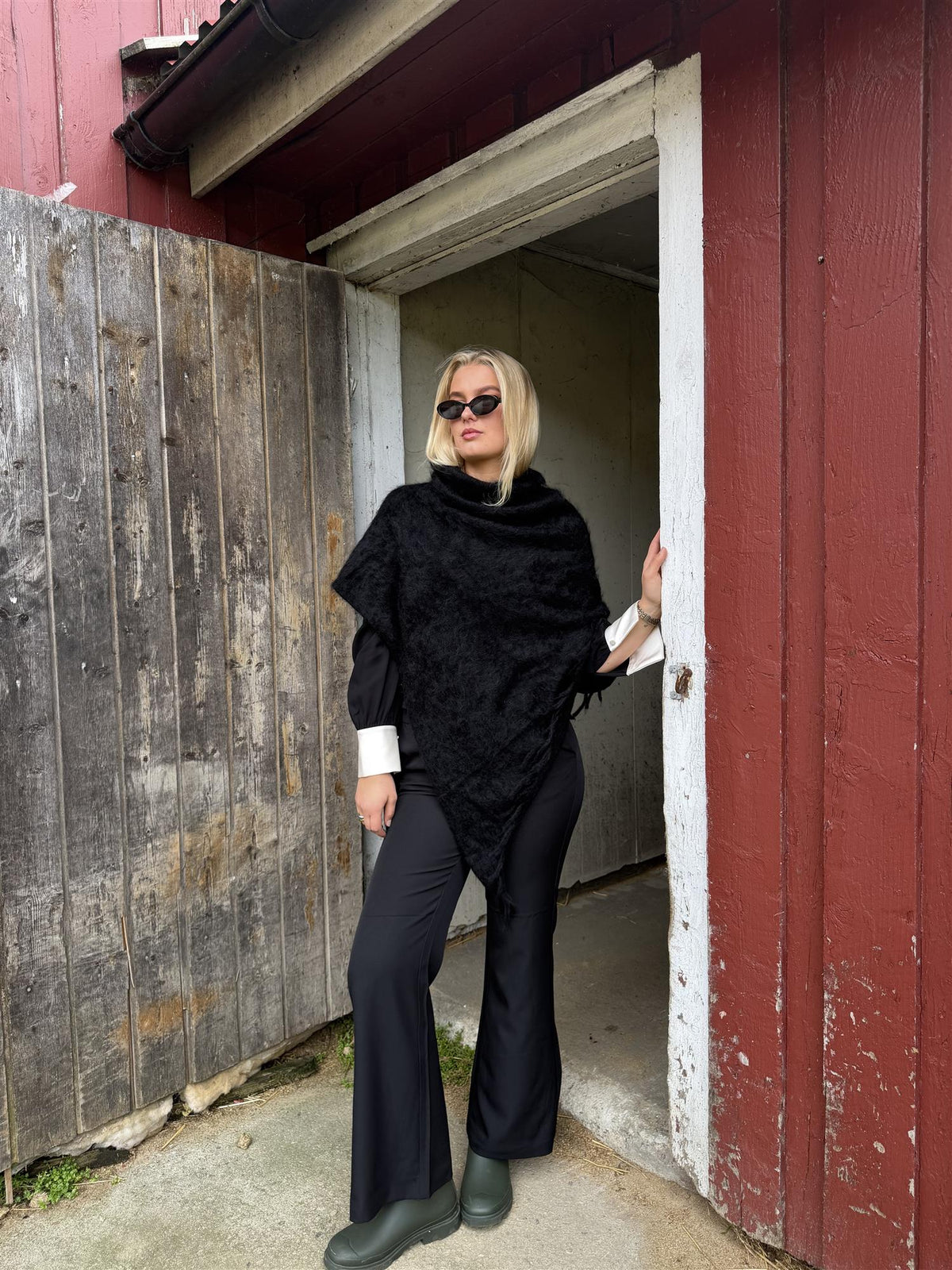 Hedy Turtleneck