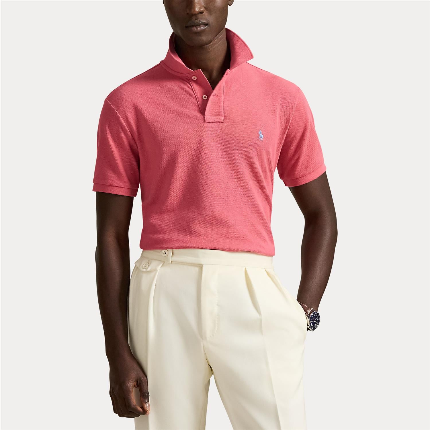 Custom Slim Knit Short-Sleeve Polo Shirt i rød alternativt utsnitt, skjorte fra Polo Ralph Lauren hos Image Mandal
