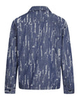 Joaquin Overshirt i dark denim nærbilde av detaljer, yttertøy fra Urban Pioneers hos Image Mandal