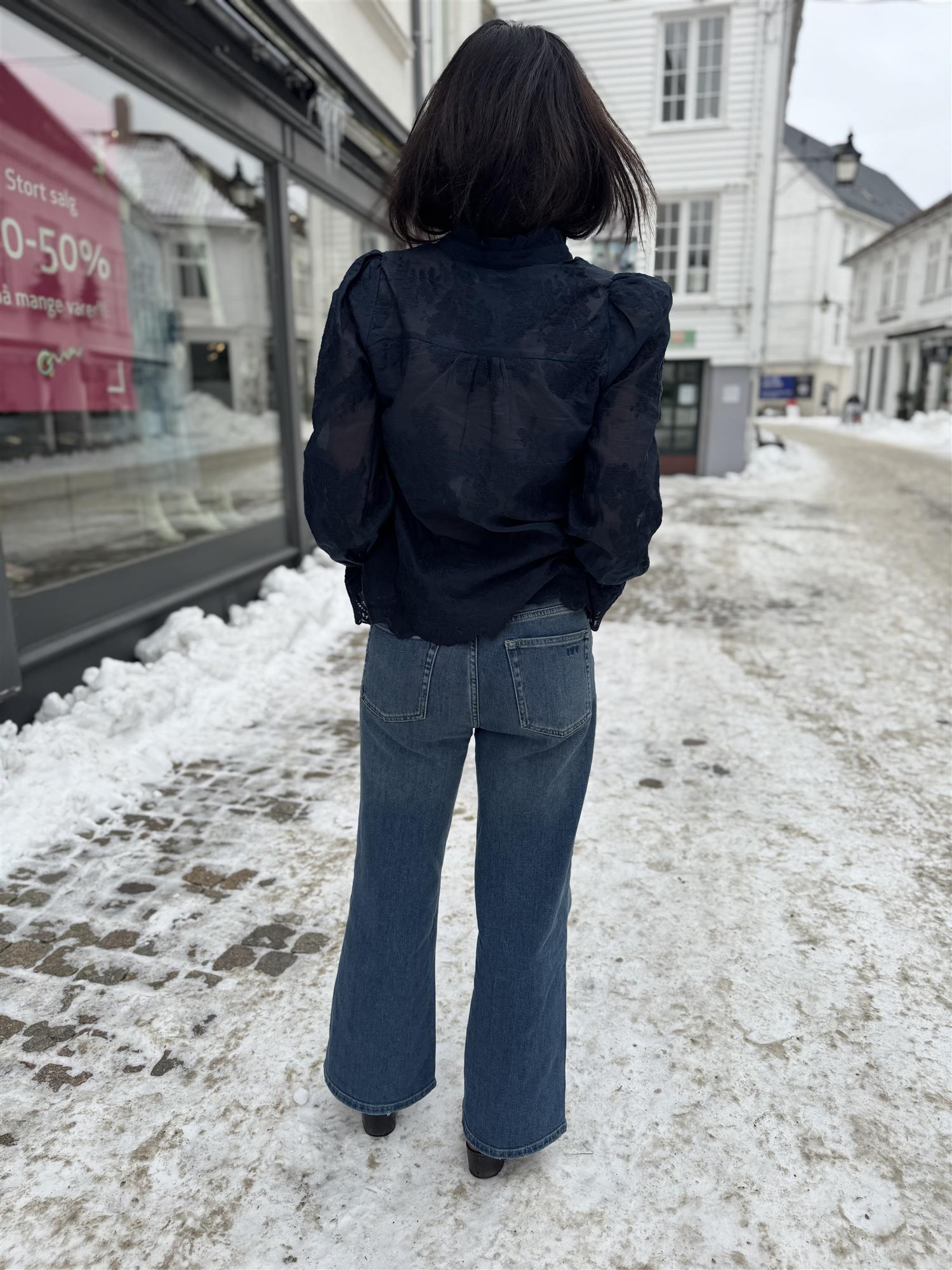 Ivy Medina Cropped Jeans Wash Turin i blå detaljbilde, bukse fra Ivy Copenhagen hos Image Mandal