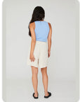 Lerke New Shorts i beige nærbilde av detaljer, shorts fra A-view hos Image Mandal