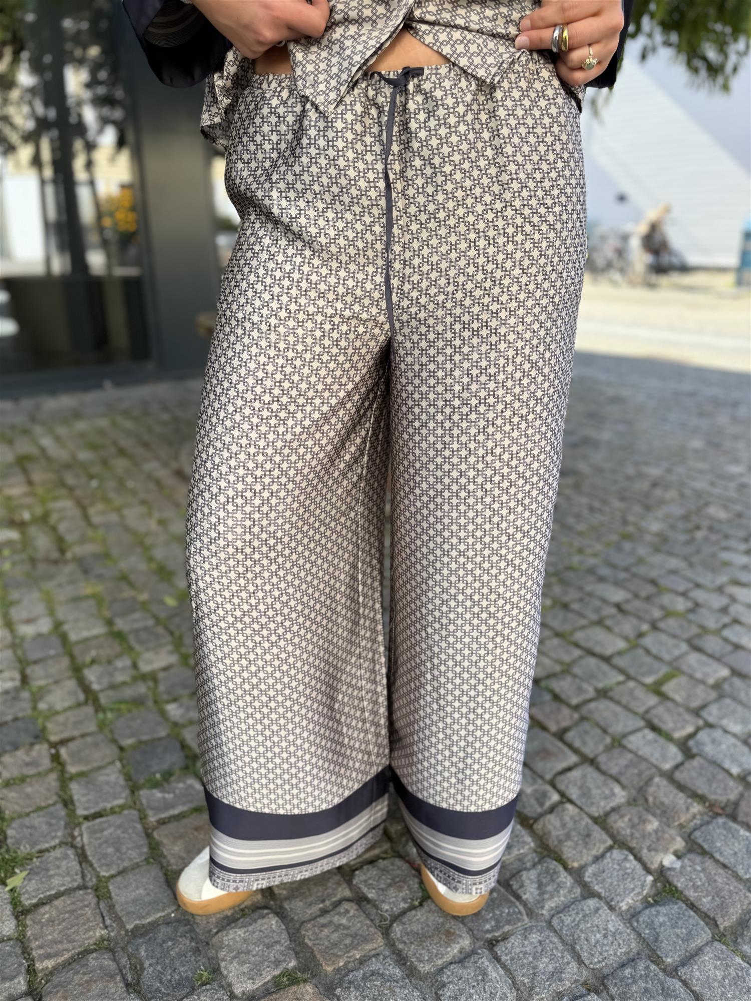 Sora Pattern Pants