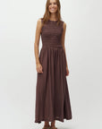 Sorellia-m dress i BRUN, kjole fra MBYM hos Image Mandal