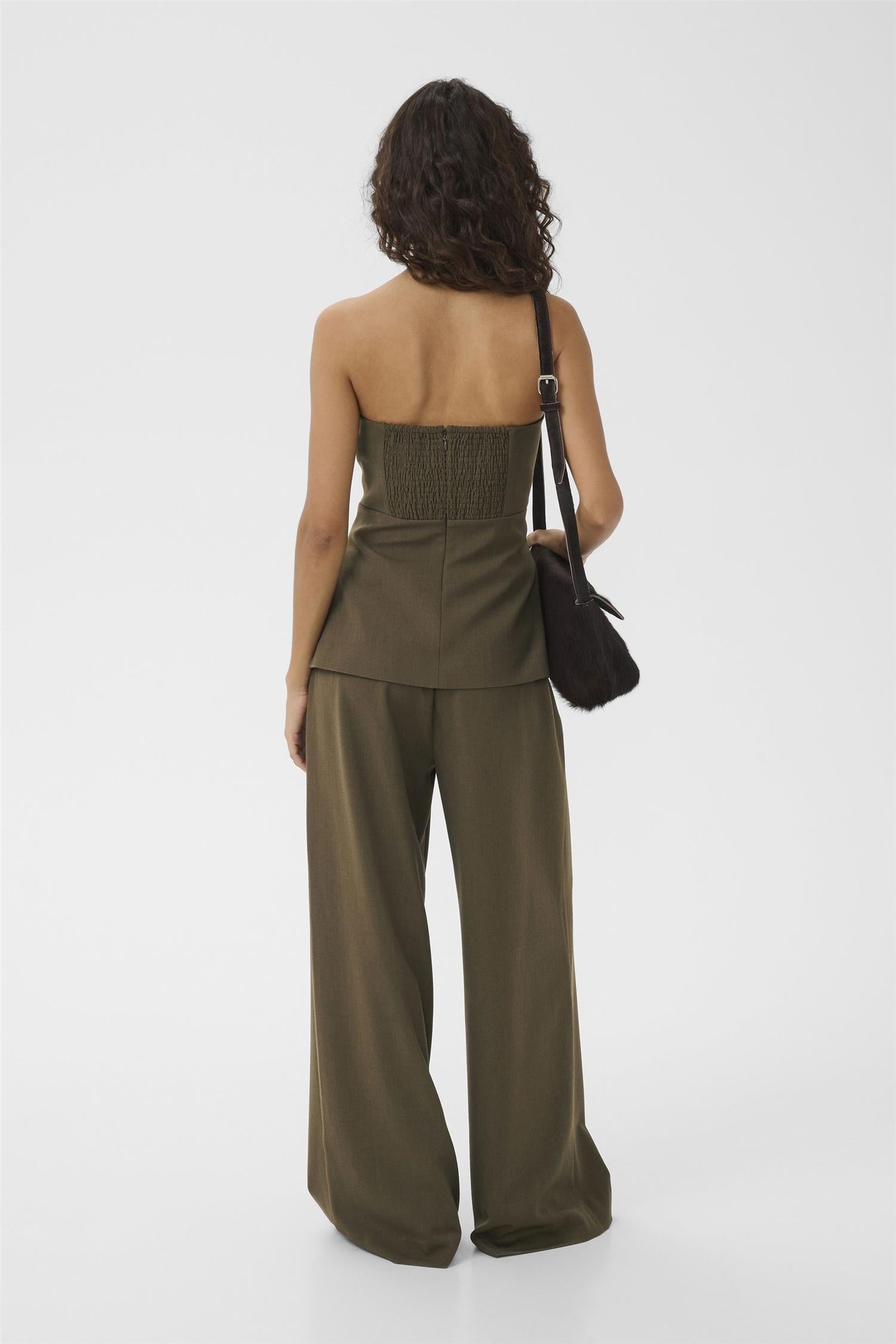 Gzstacy Pleat Corsage