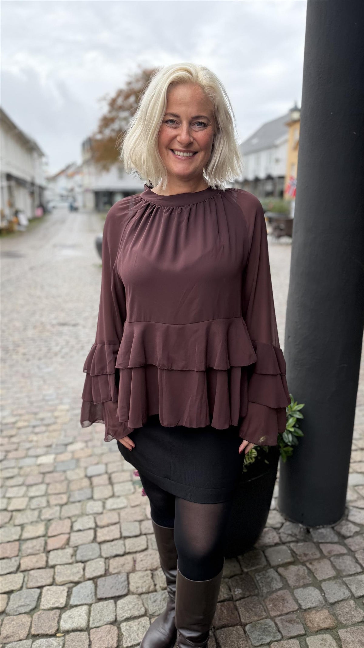 Venira M Blouse
