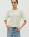 Carla M Knit i kremfarget i bomull, genser fra MBYM hos Image Mandal