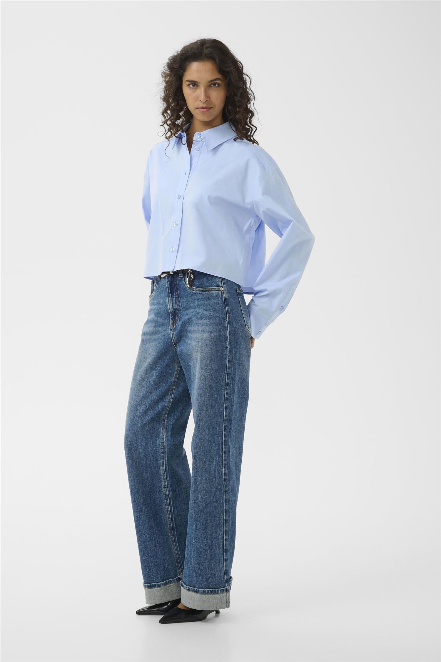 Gzyork Short Shirt Noos i chambray blå melange nærbilde av detaljer, skjorte fra Gestuz hos Image Mandal