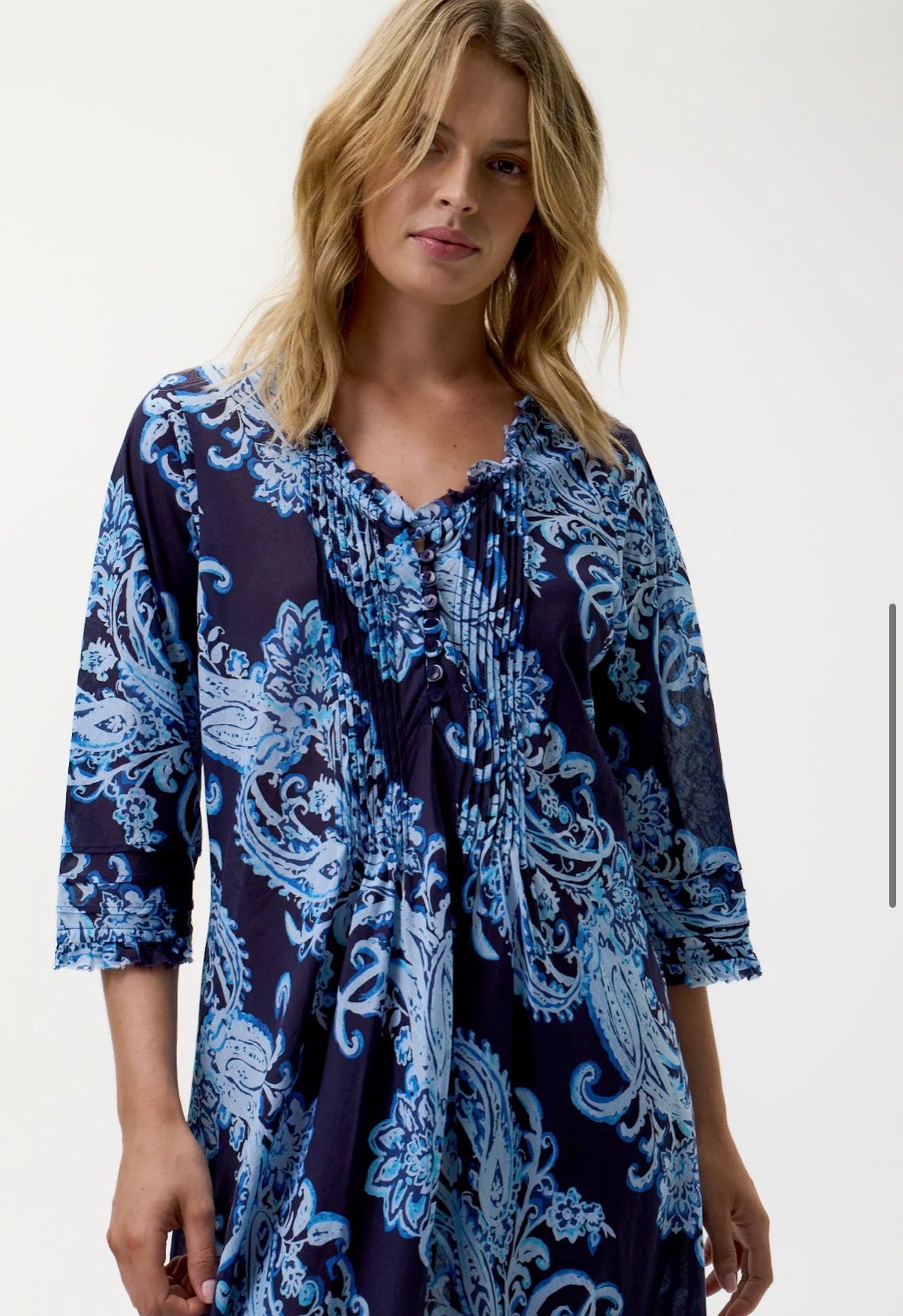 Barbuda Long Poppy stylet antrekk, kjole fra Oneseason hos Image Mandal