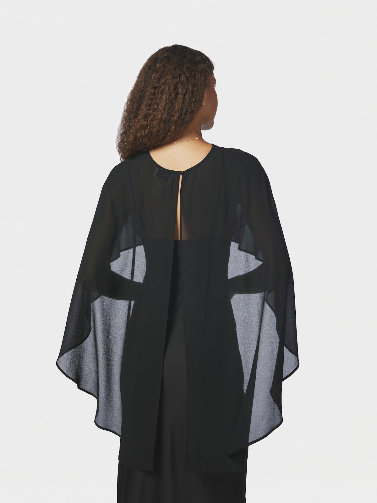 Manufi Chiffon Cape