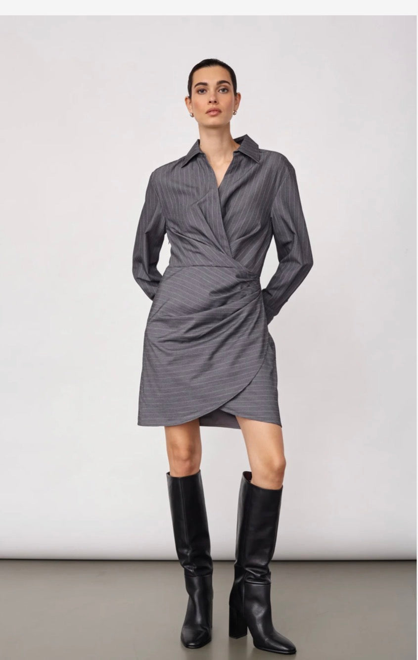Lyviacc Pin Wrap Dress