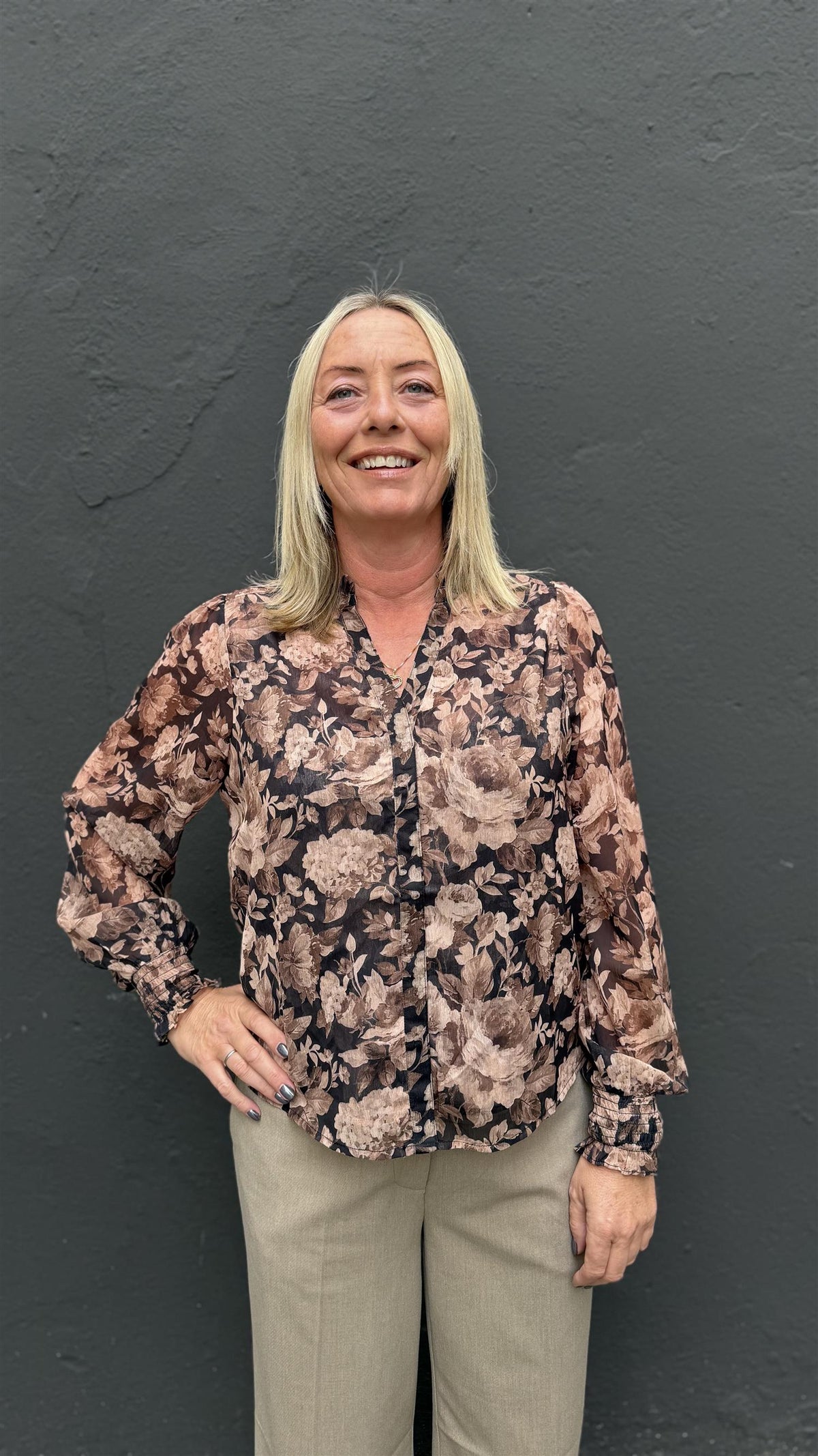 Delsie Vintage Flower Shirt