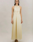 Lillibeth Dress i pastel gul nærbilde av detaljer, kjole fra Urban Pioneers hos Image Mandal
