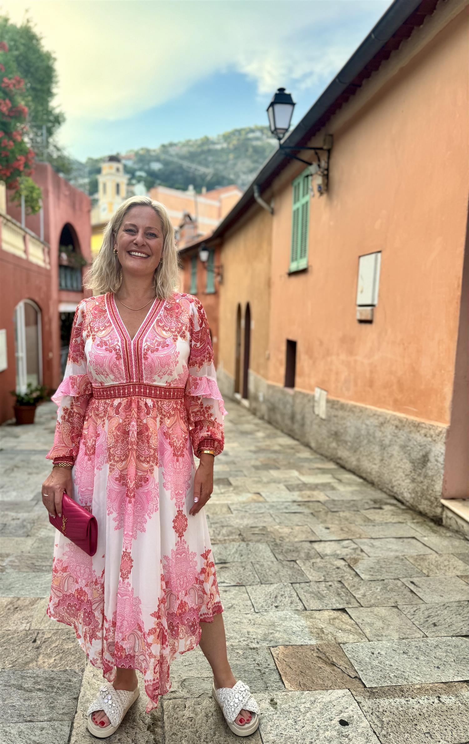 Kamilah i Pink, kjole fra Hale Bob hos Image Mandal