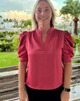 Roella Heavy Sateen Blouse i cherry rosa i polyester, skjorte fra Neo Noir hos Image Mandal