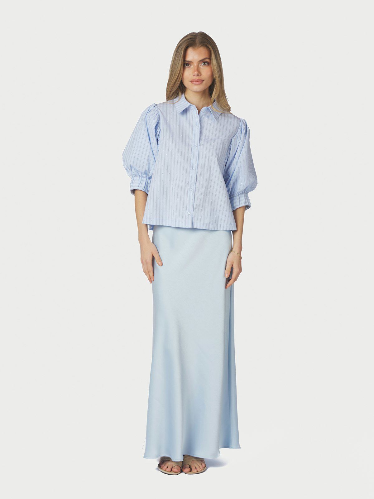 Etta Stripe Stone Shirt i lyseblå bakfra, skjorte fra Neo Noir hos Image Mandal