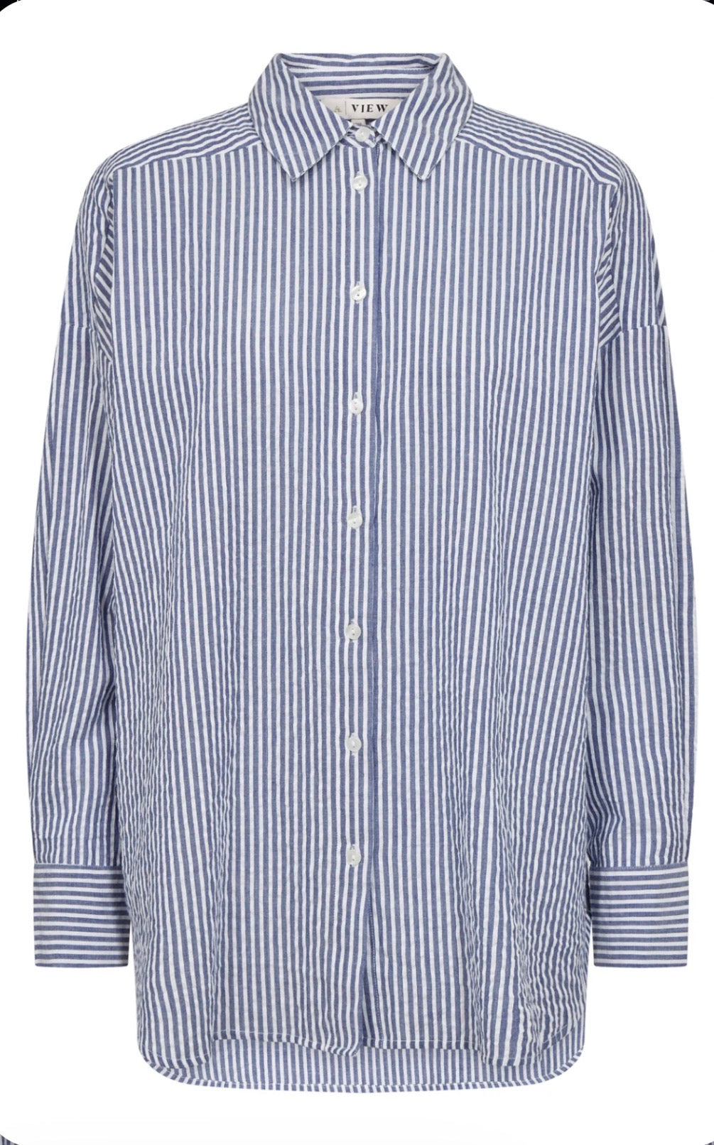 Sonja New Shirt i marineblå nærbilde av detaljer, skjorte fra A-view hos Image Mandal