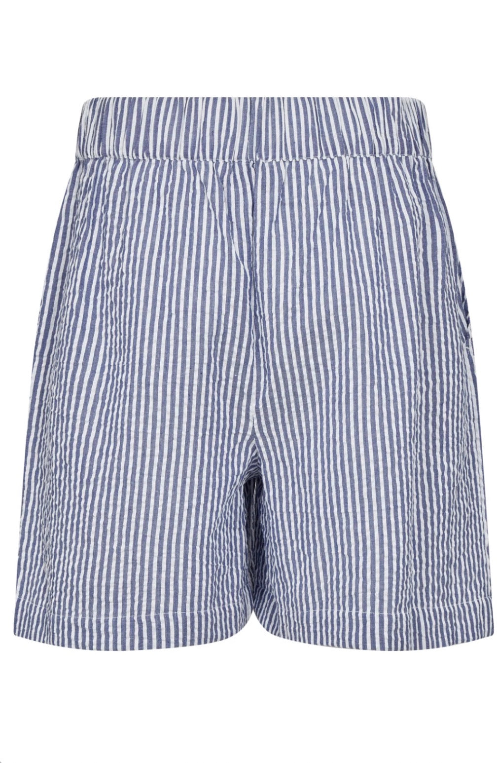 Sonja New Shorts i marineblå stylet antrekk, shorts fra A-view hos Image Mandal