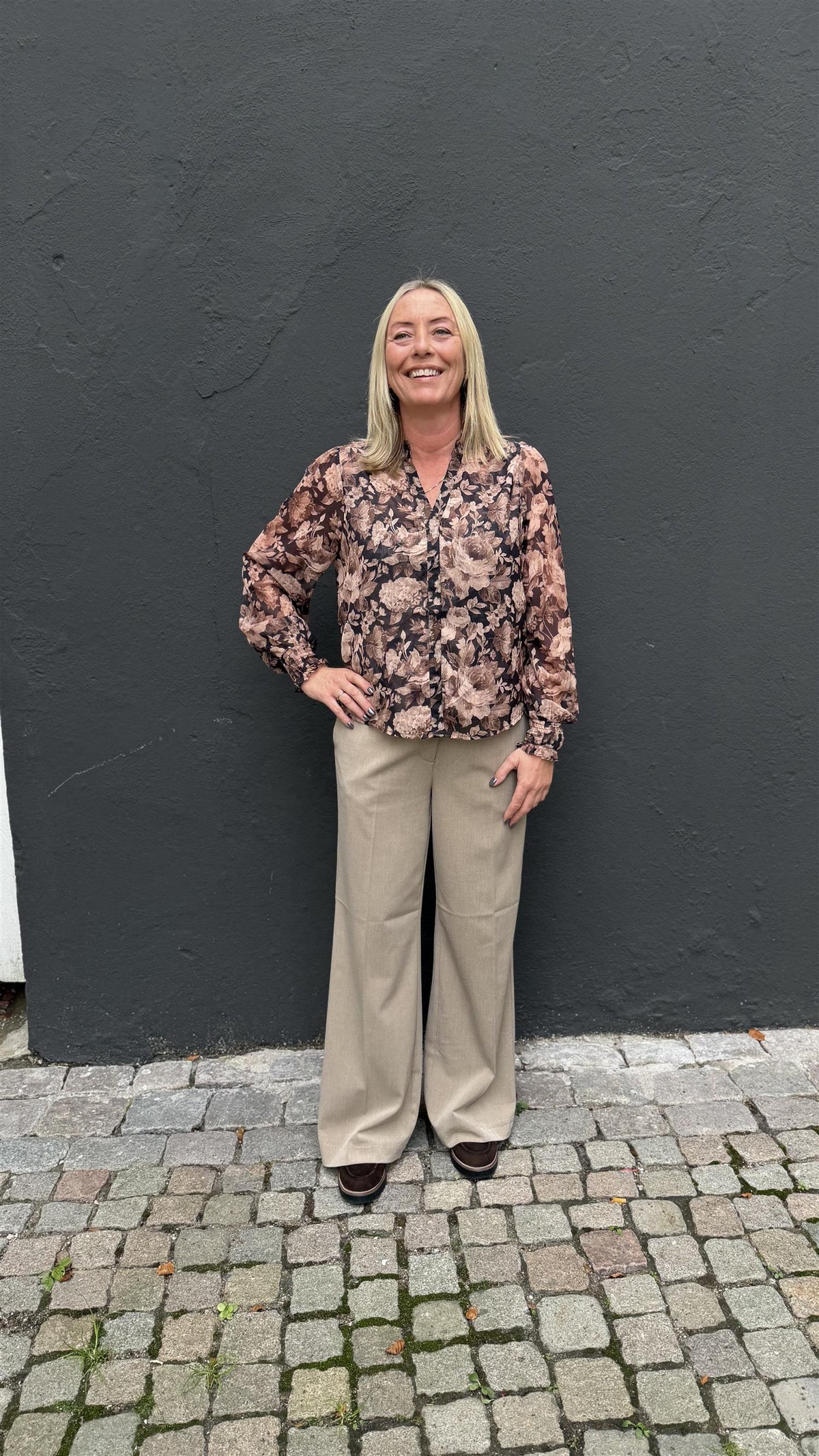 Delsie Vintage Flower Shirt