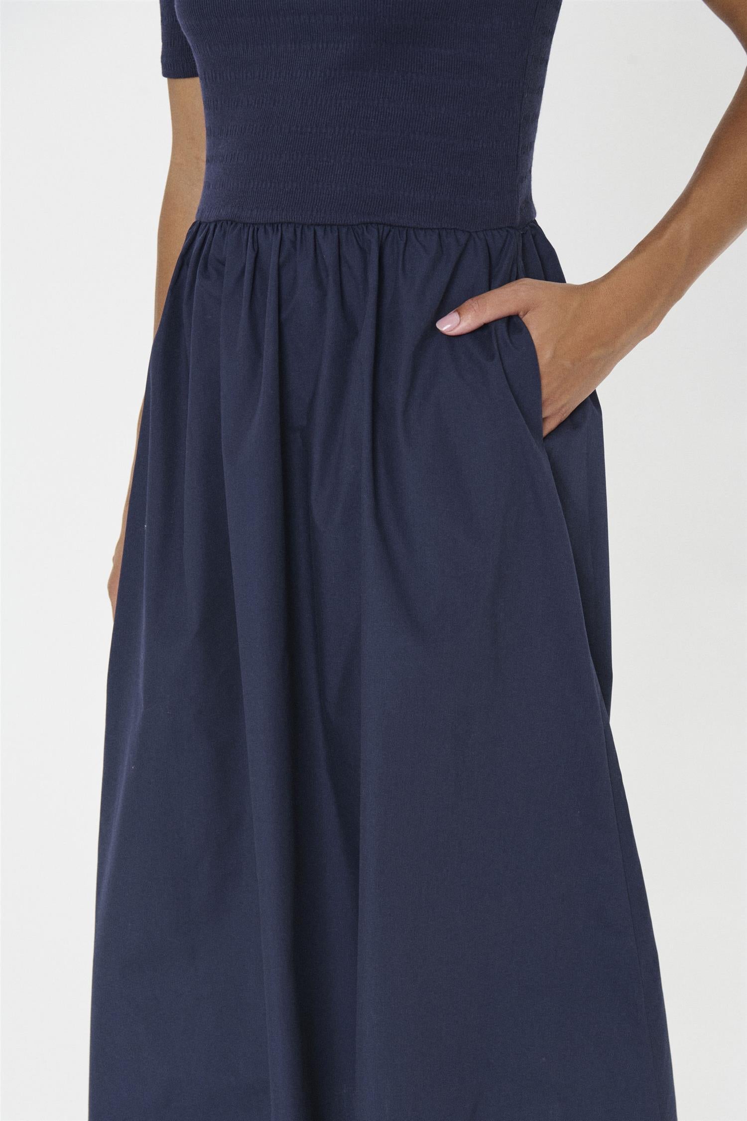 Lucianasz Dress