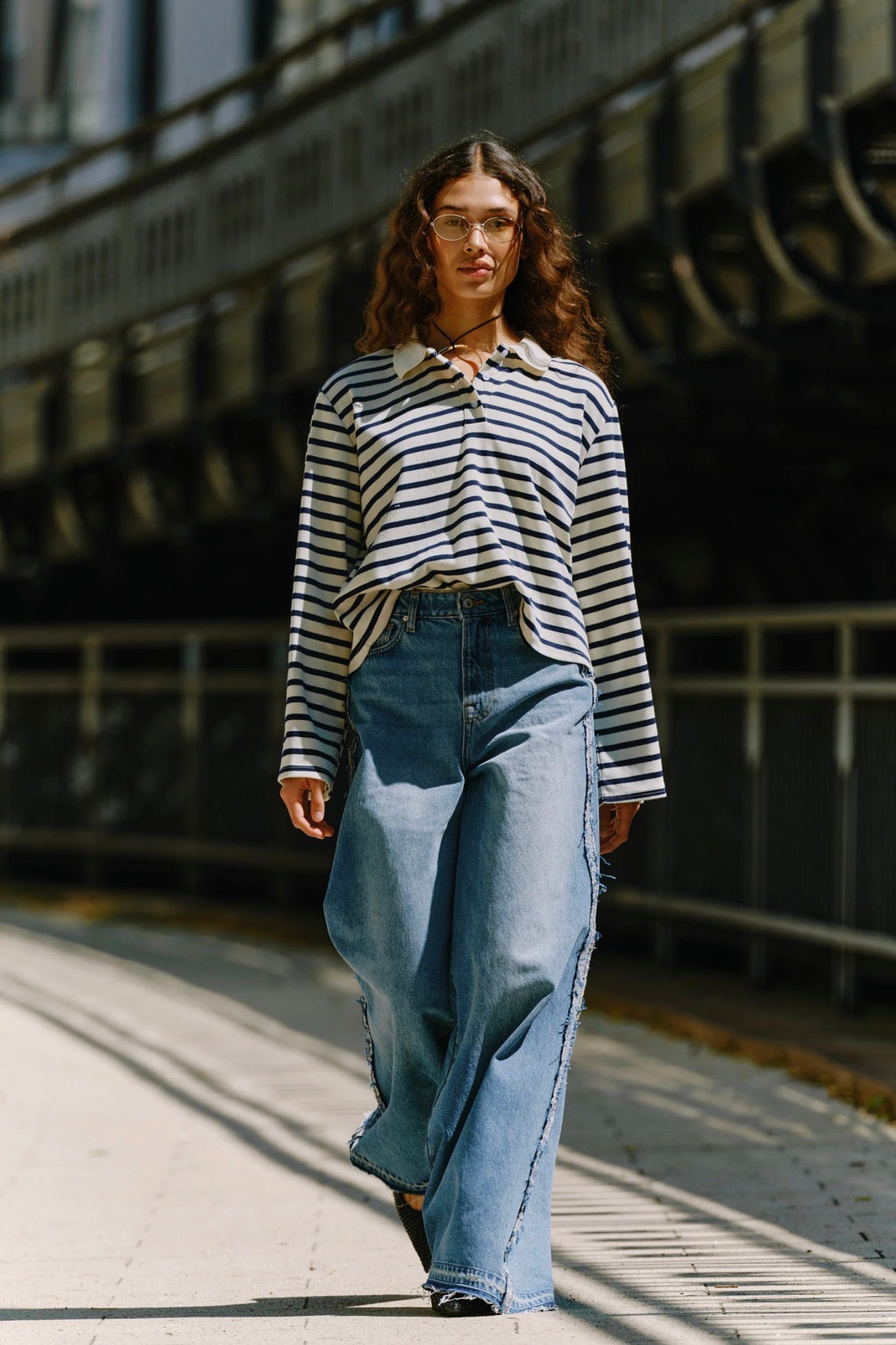 Funky Tyla Jeans Wash Watford i denim blå nærbilde av detaljer, bukse fra Ivy Copenhagen hos Image Mandal