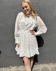 Parkin M Dress i '- - - -, kjole fra MBYM hos Image Mandal