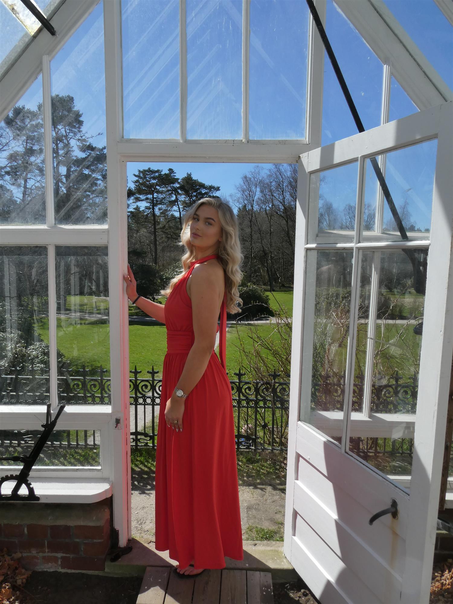 Gzkadie Dress i tomato i polyester, kjole fra Gestuz hos Image Mandal