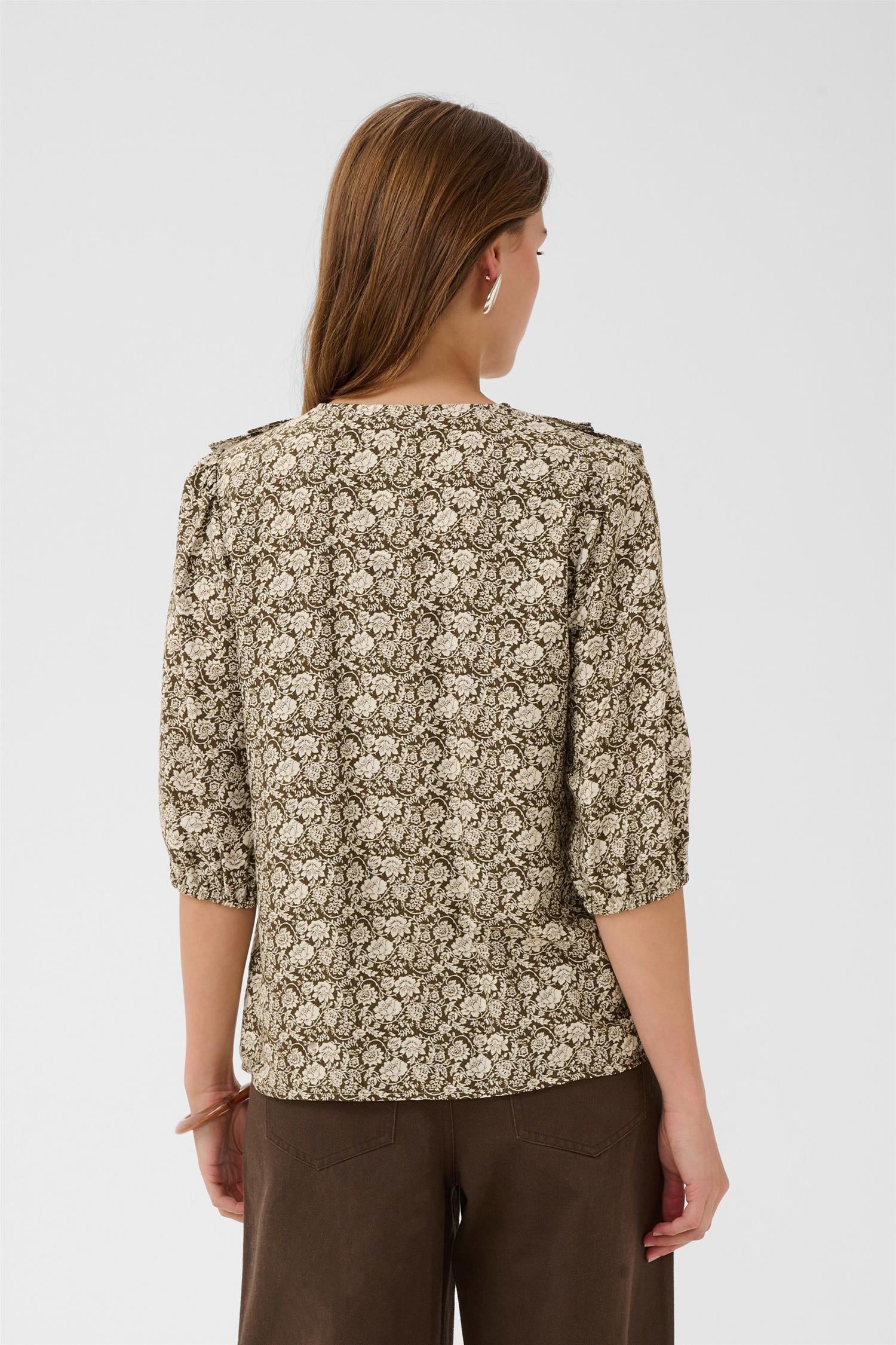Tristessasz Blouse
