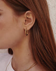 Pernille - Hoop Earrings Stainless Steel sett fra siden, tilbehør fra Timi Of Sweden hos Image Mandal