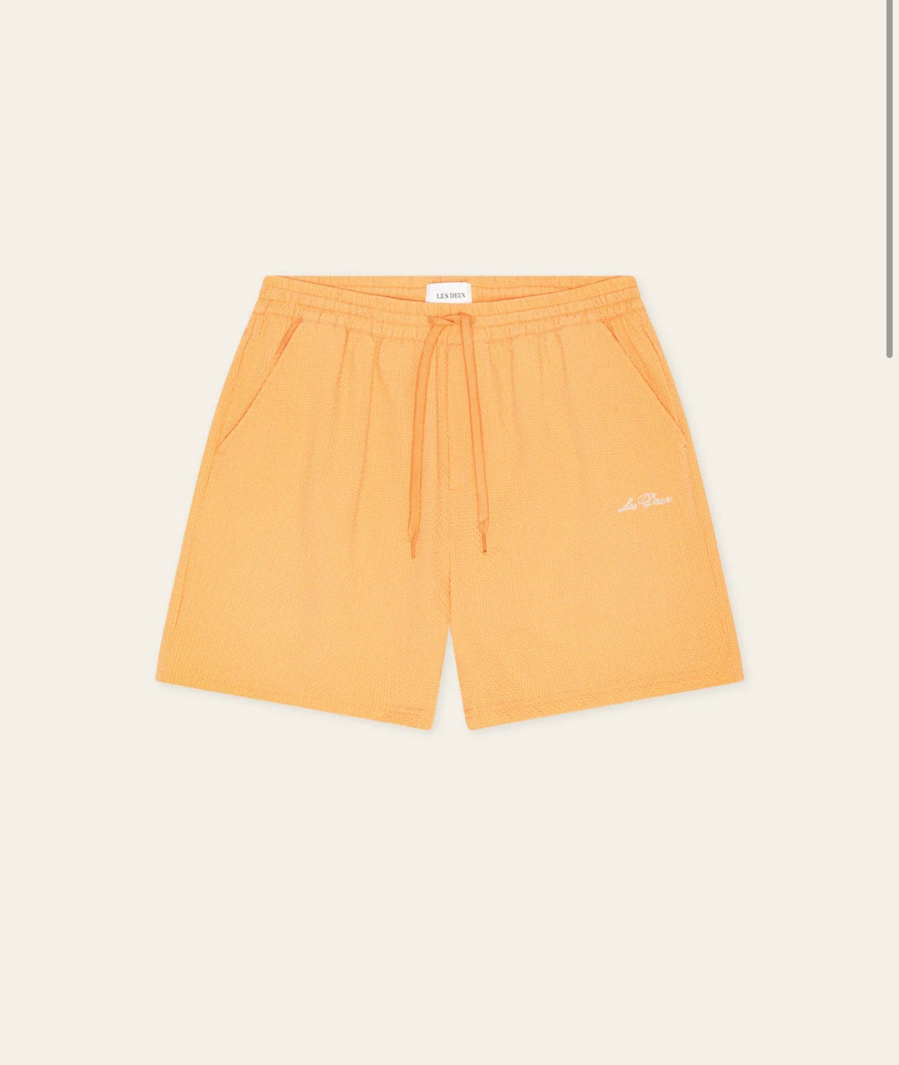 Seersucker Swim Shorts i aprikos stylet antrekk, badetøy fra Les Deux hos Image Mandal