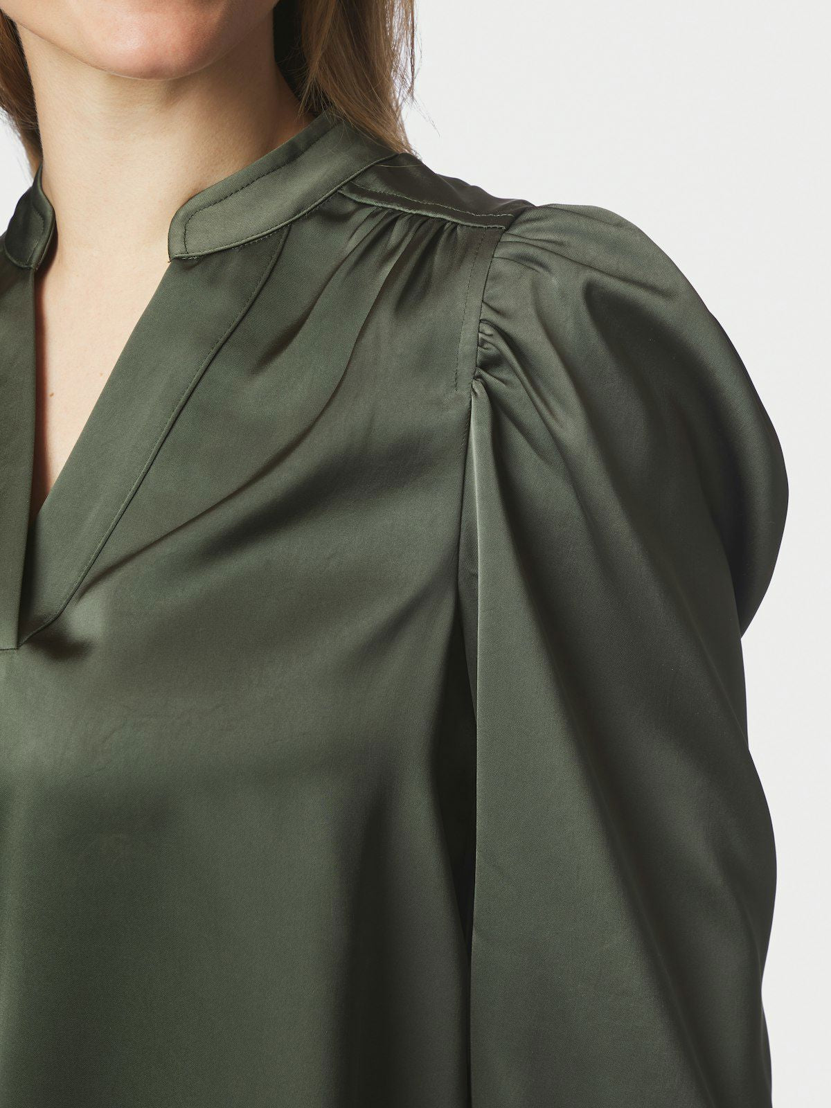 Rosslyn Heavy Sateen Blouse