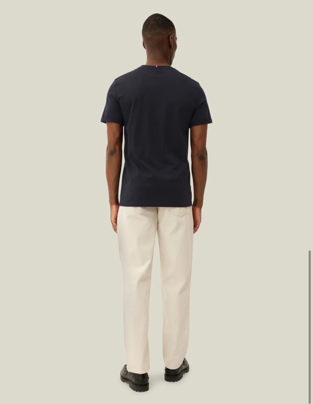 Norregaard T-shirt i marine bakfra, t-skjorte fra Les Deux hos Image Mandal