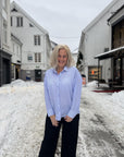 Sonja Shirt i blå i polyester, skjorte fra A-view hos Image Mandal