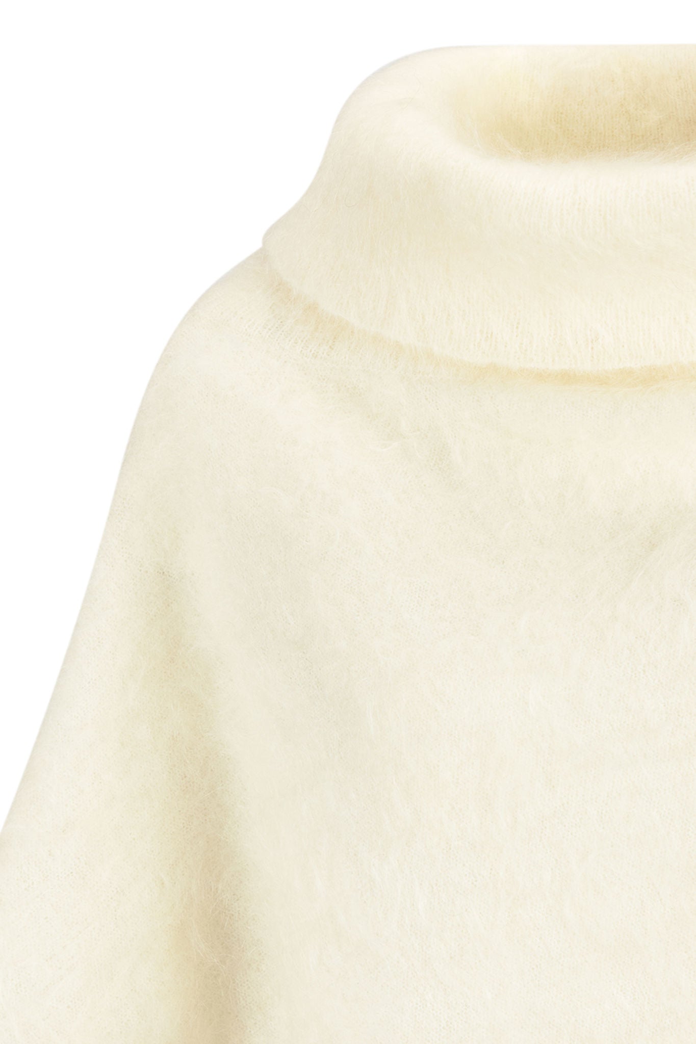 Hedy Turtleneck