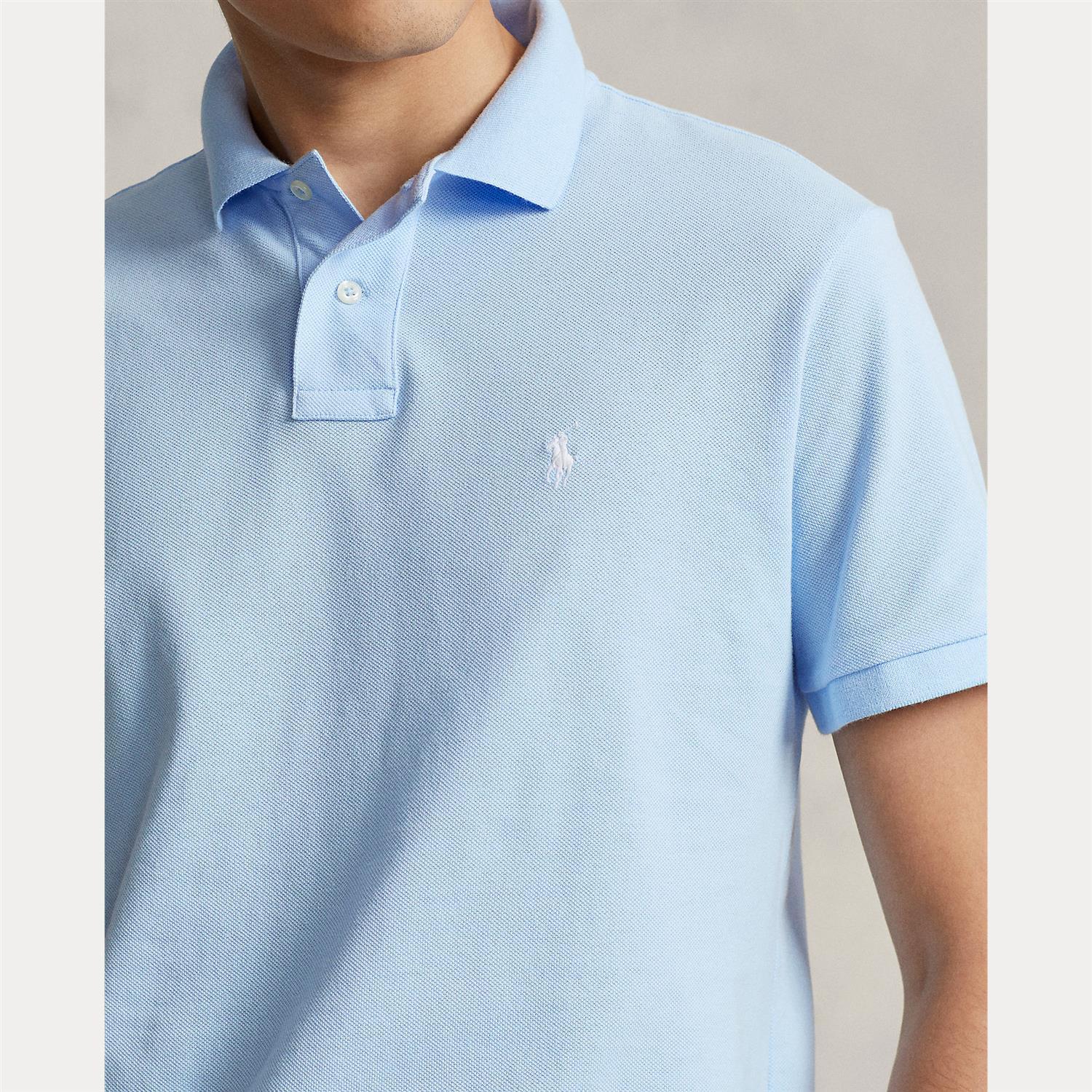 Custom Slim Knit Short-Sleeve Polo Shirt i blå detaljbilde, overdel fra Polo Ralph Lauren hos Image Mandal