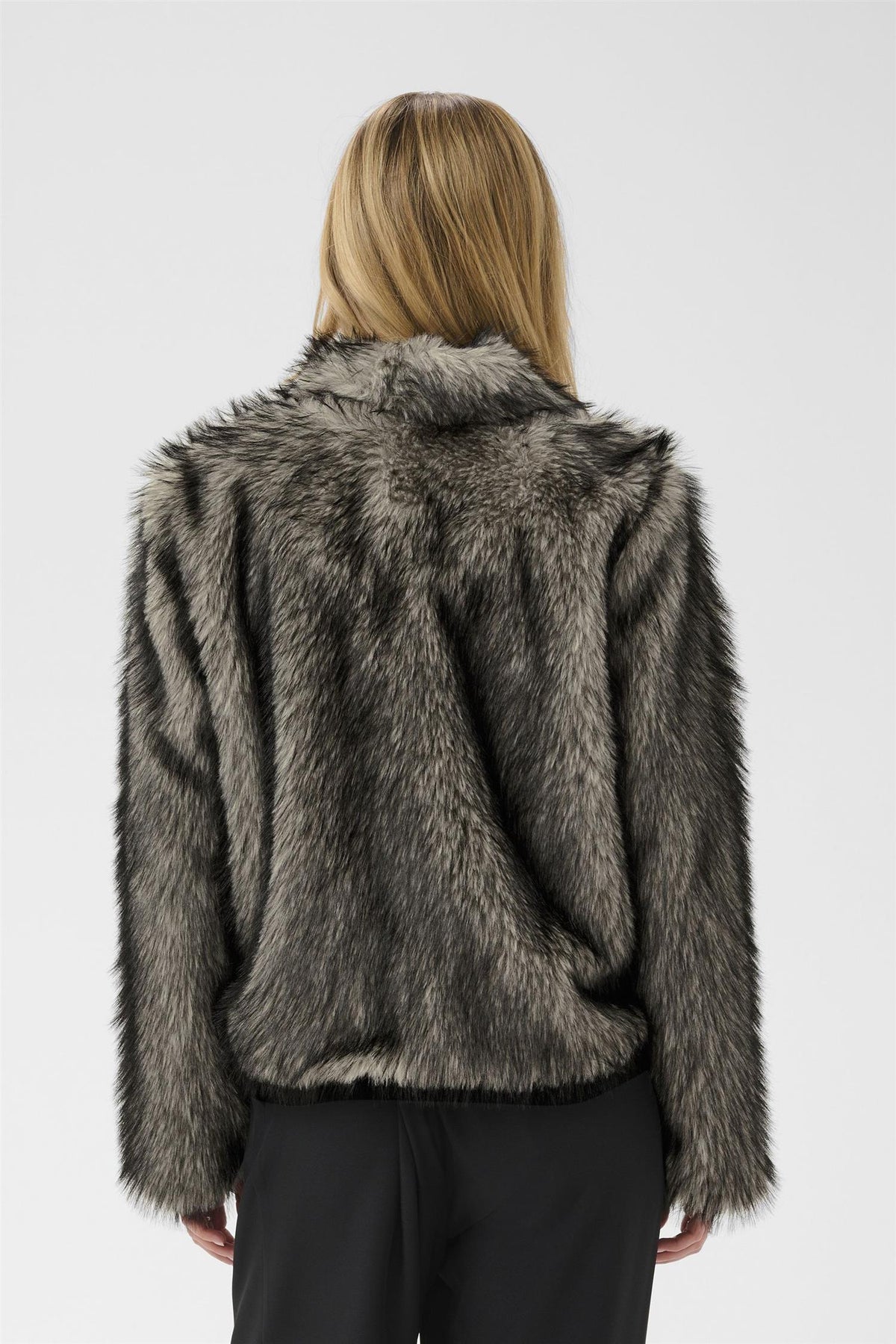 Sabeysz Jacket