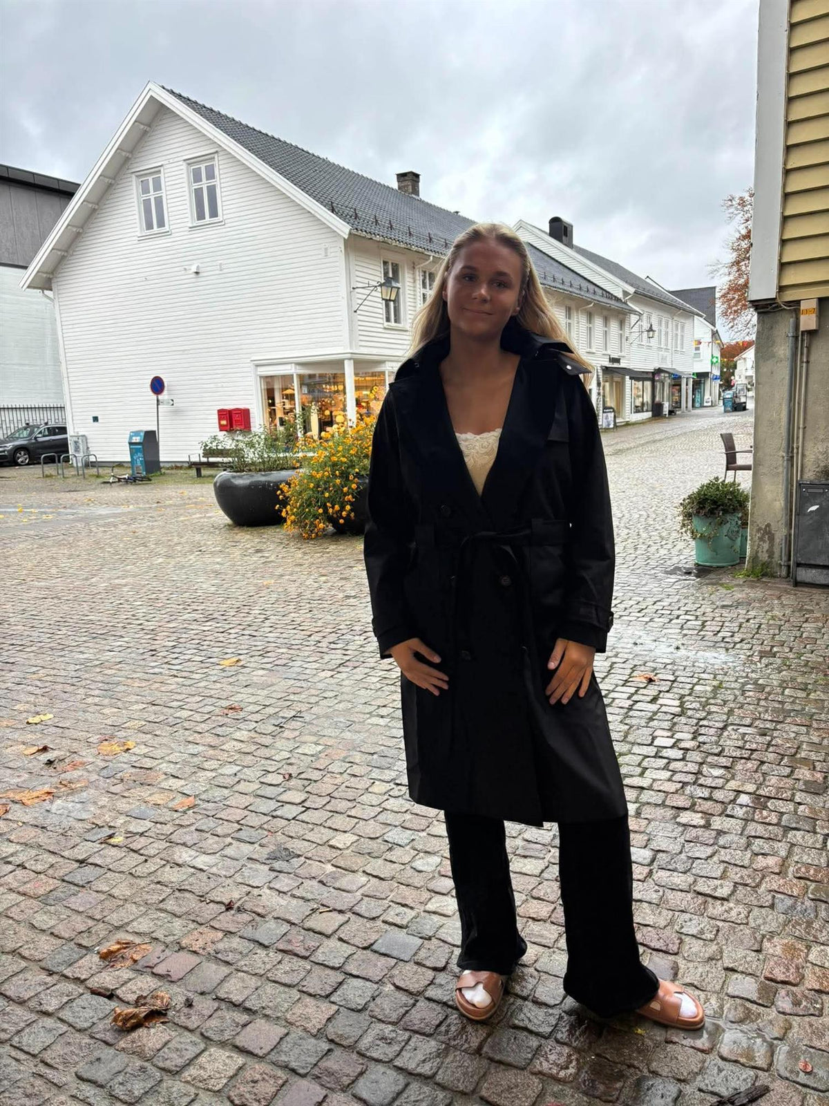 trenchcoat