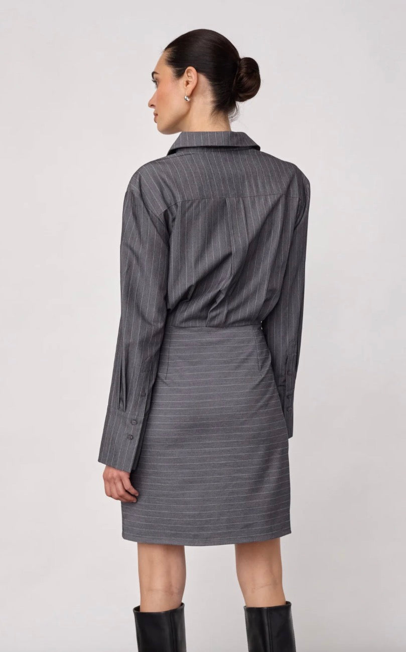 Lyviacc Pin Wrap Dress