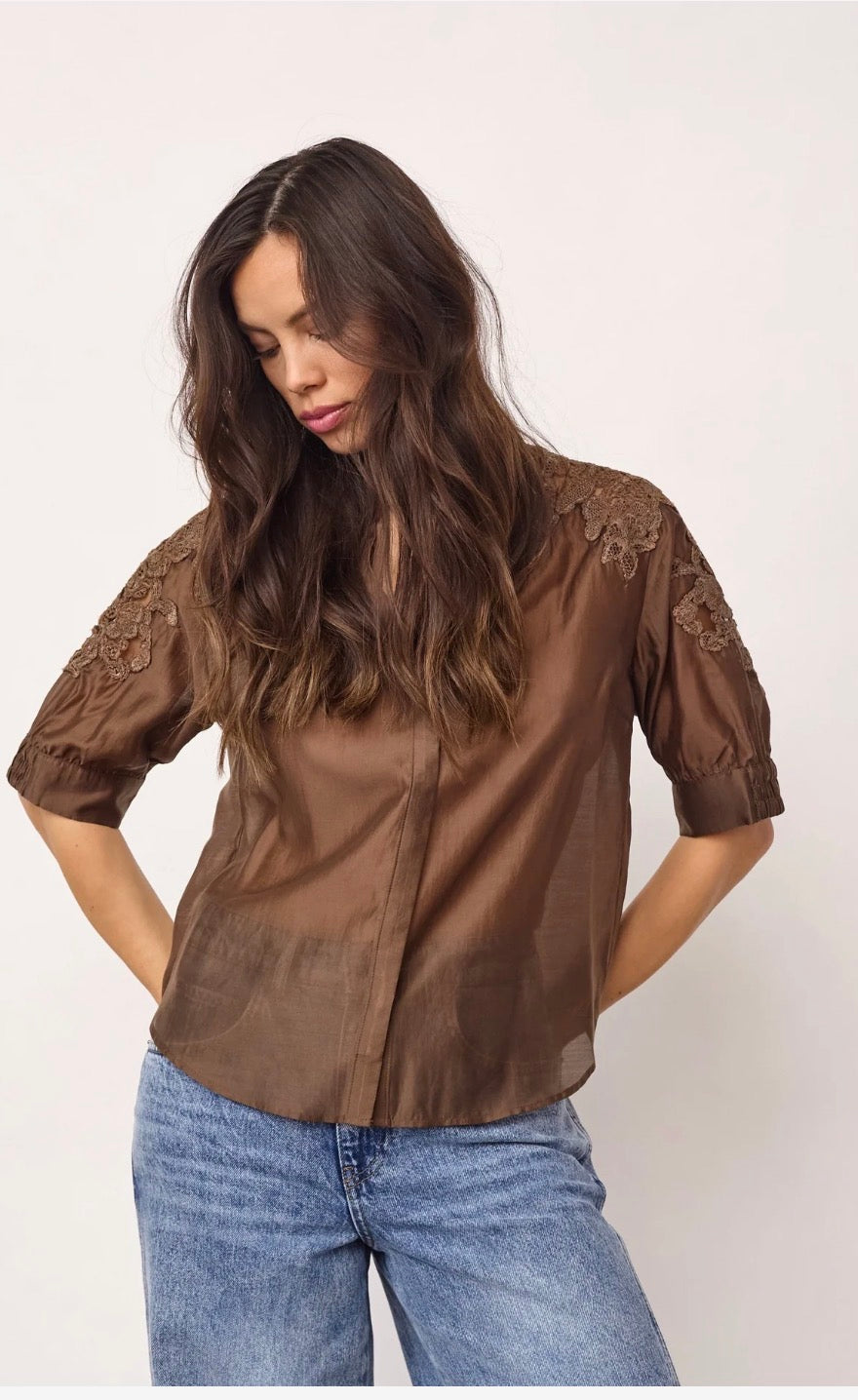 Kawacc Emb. Ss V-Shirt