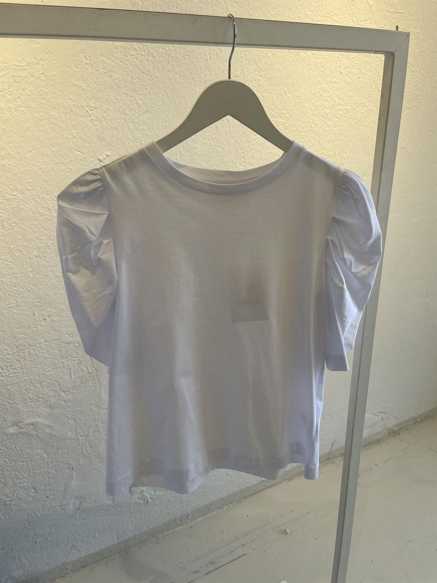 Empire Ss Tee i hvit fra Once Untold hos Image Mandal