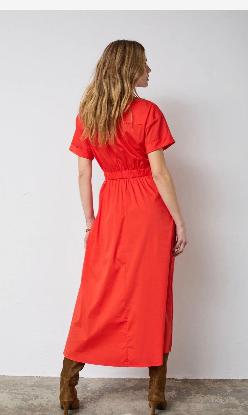 Elaracc Wrap Ss Dress i flame stylet antrekk, kjole fra Co'couture hos Image Mandal