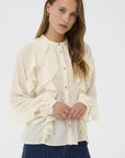 Ociliasz Shirt i kremfarget i polyester, skjorte fra Saint Tropez hos Image Mandal