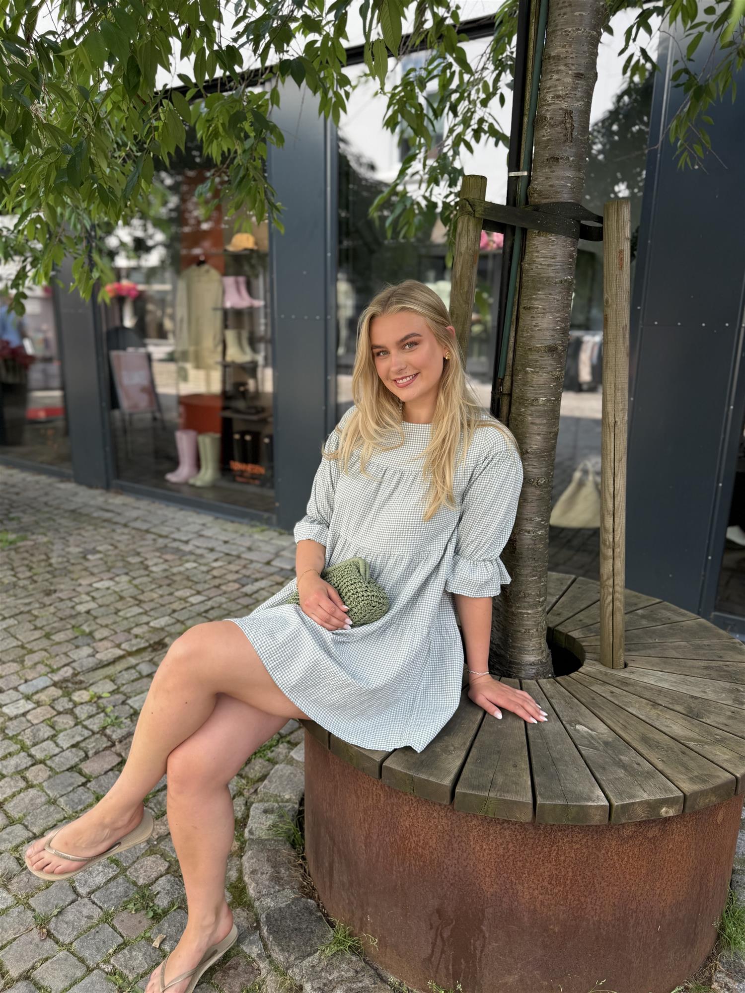 Indiana Dress i Olive Green Checked, kjole fra Once Untold hos Image Mandal