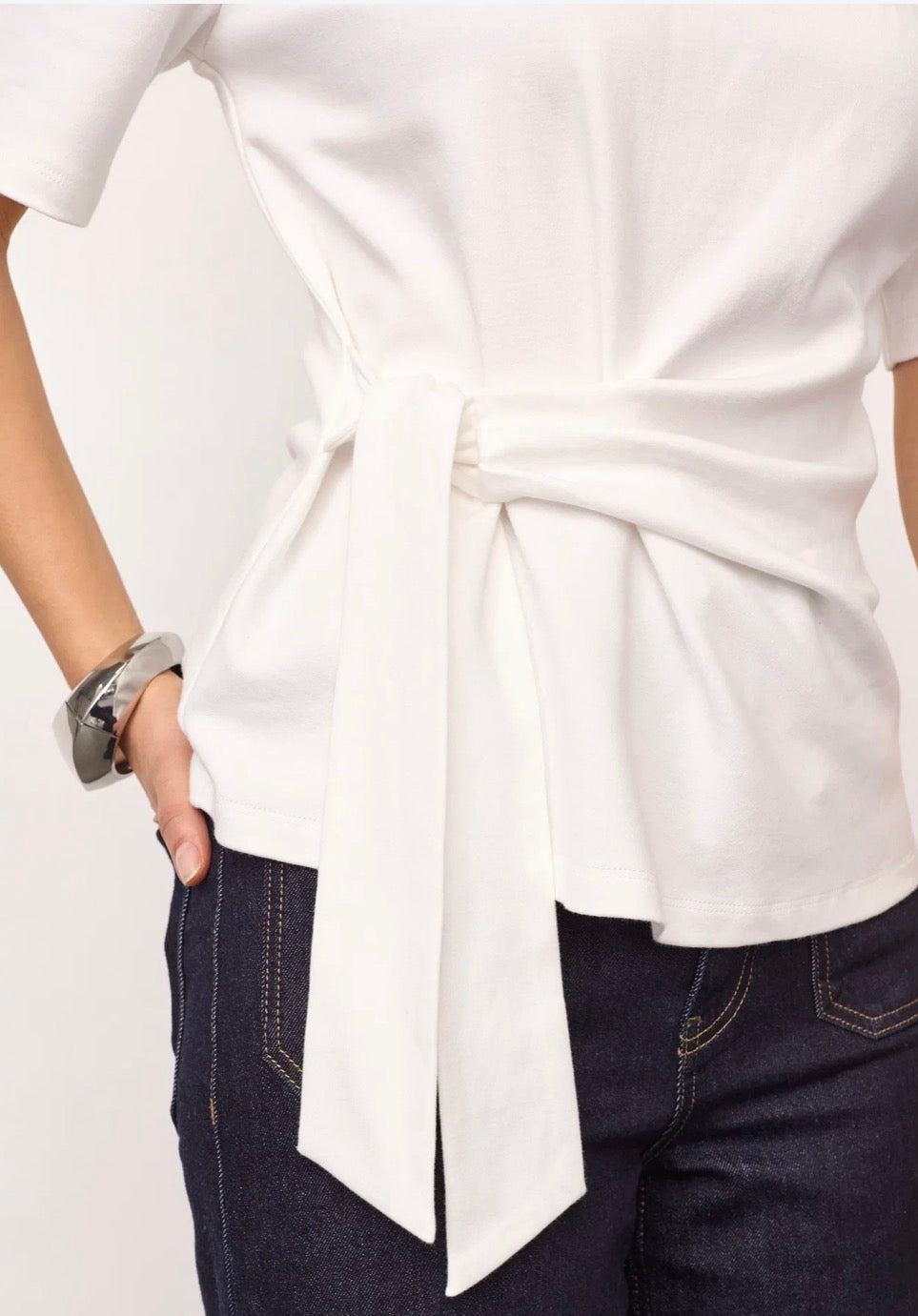 Orianecc Pleat Tie Tee