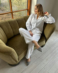Brielle Solid Blouse i hvit styling-inspirasjon, bluse fra Neo Noir hos Image Mandal